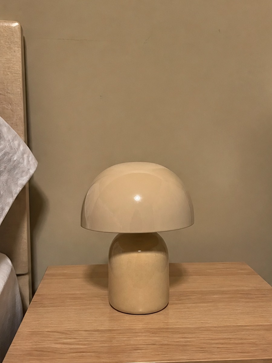 Ceramic table lamp sample before AI product hero generation